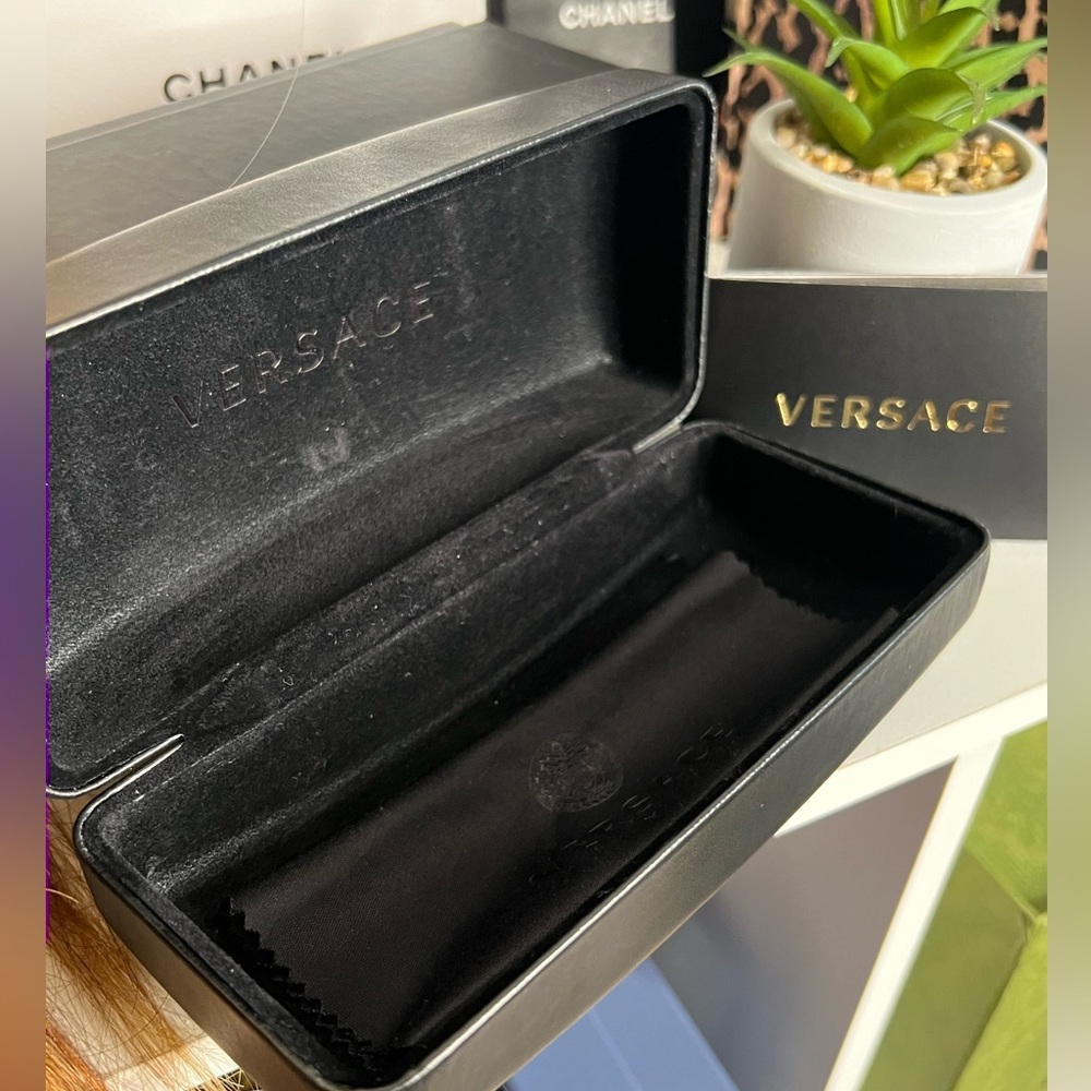 Versace Fuscia Plastic Rectangle Sunglasses - image 7